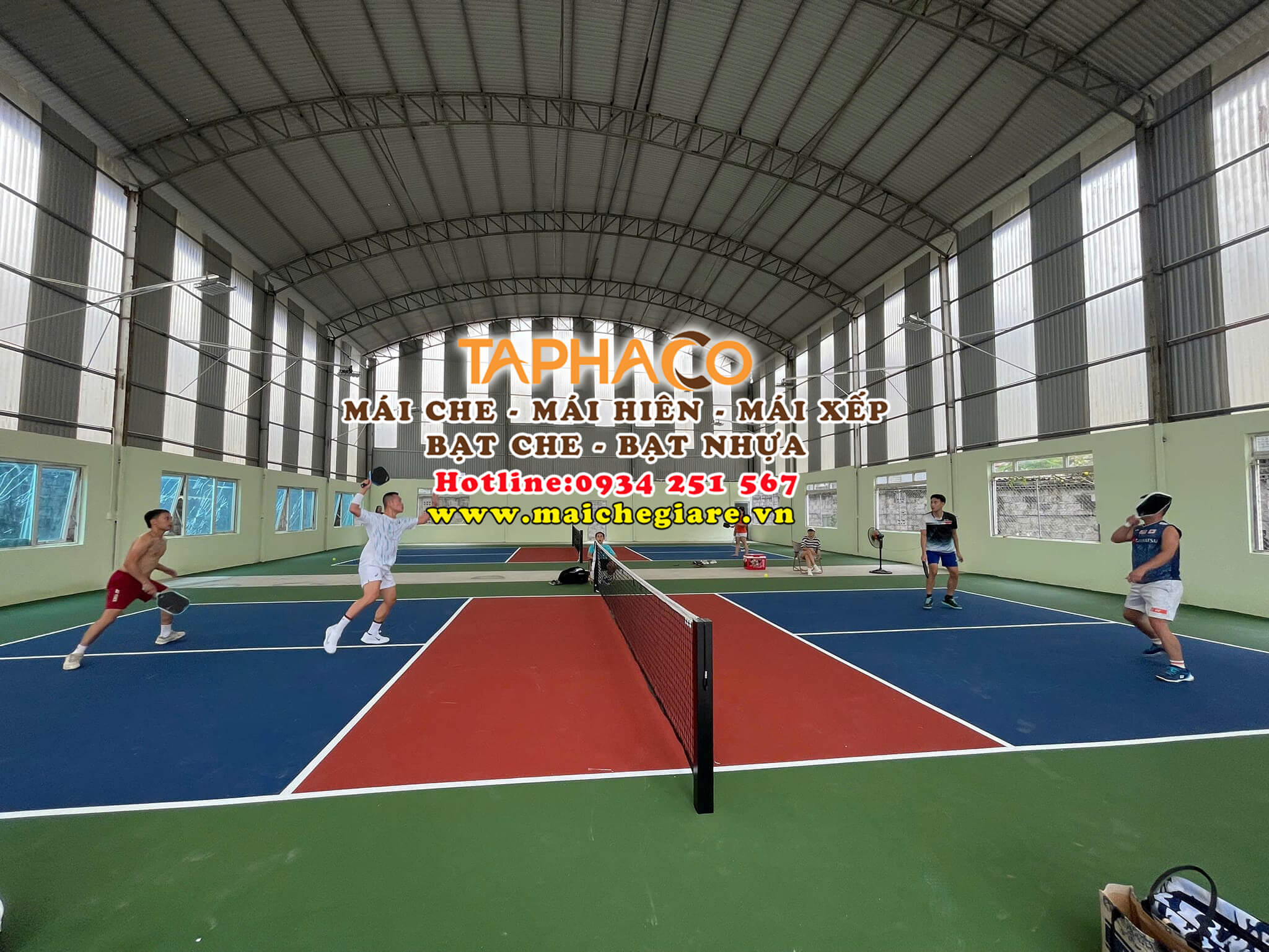 Mái che sân Pickleball bằng tôn